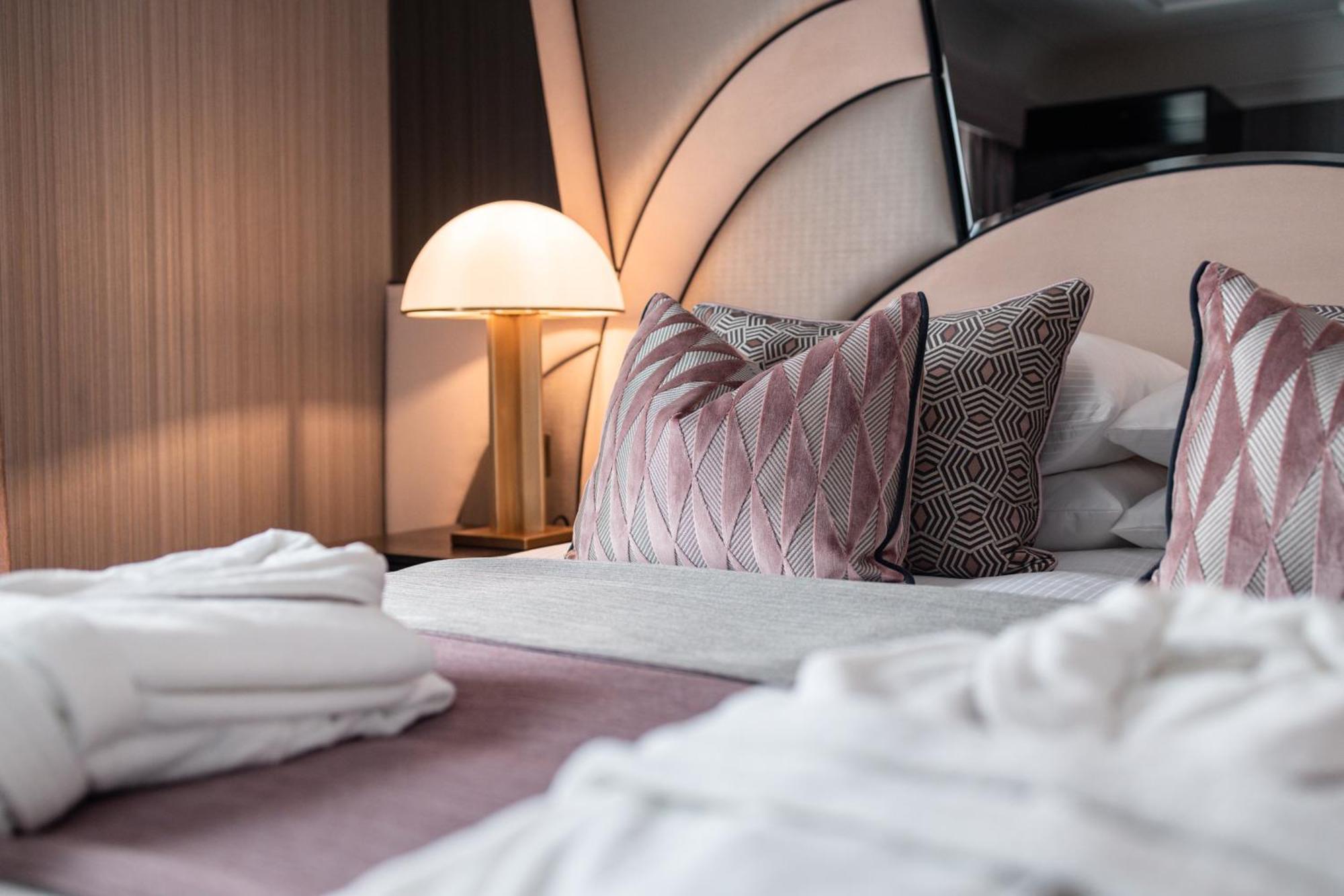 No.4 Carlton Hotel Southampton Ngoại thất bức ảnh